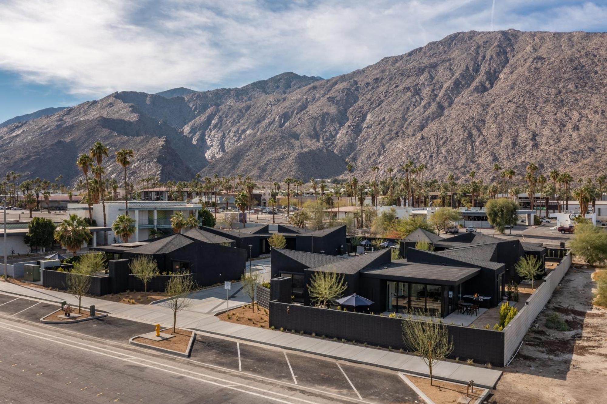 Blackhaus By Avantstay Ada Modern Rooms, Pool & Bbq Palm Springs Ngoại thất bức ảnh