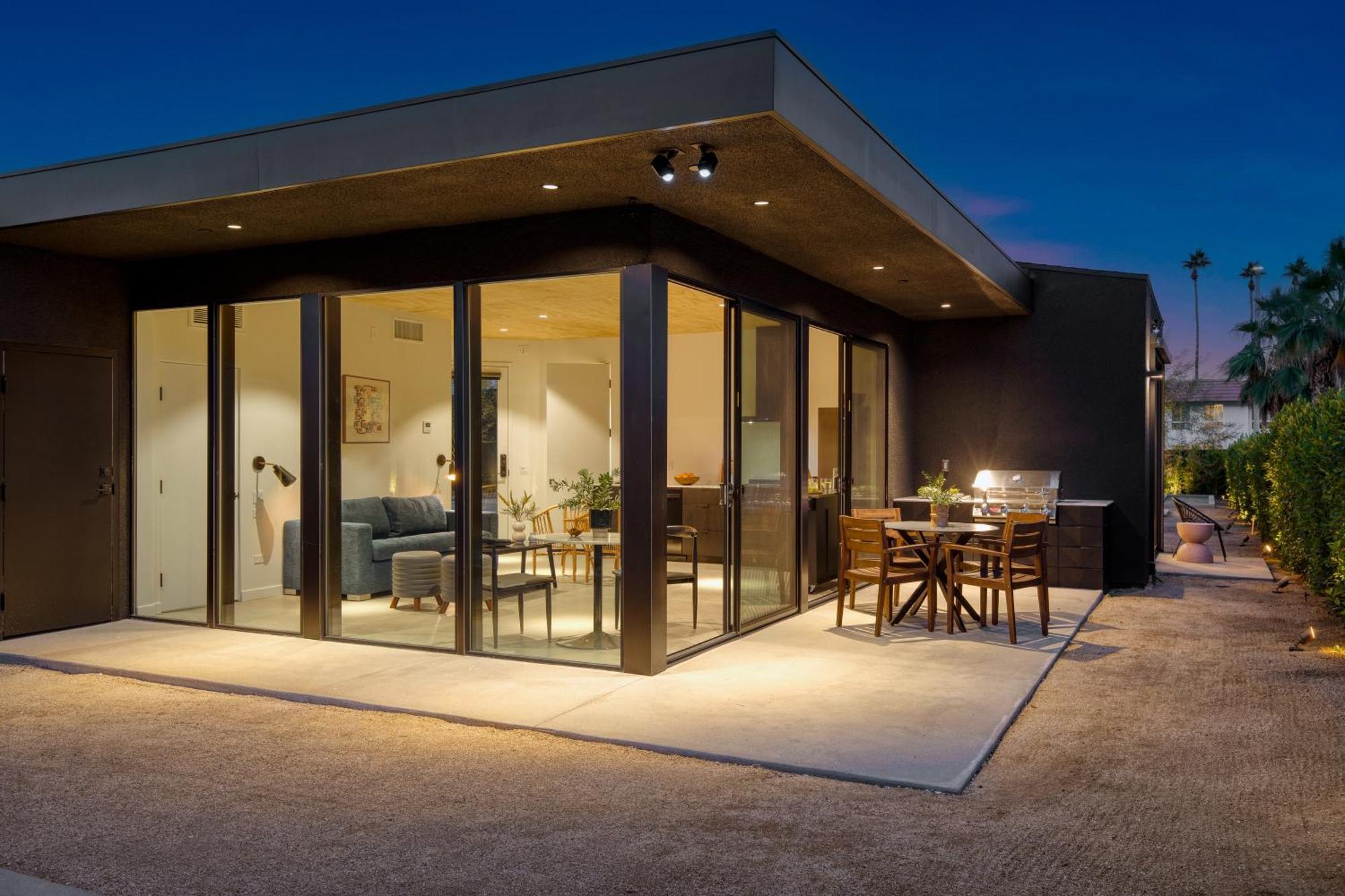 Blackhaus By Avantstay Ada Modern Rooms, Pool & Bbq Palm Springs Ngoại thất bức ảnh