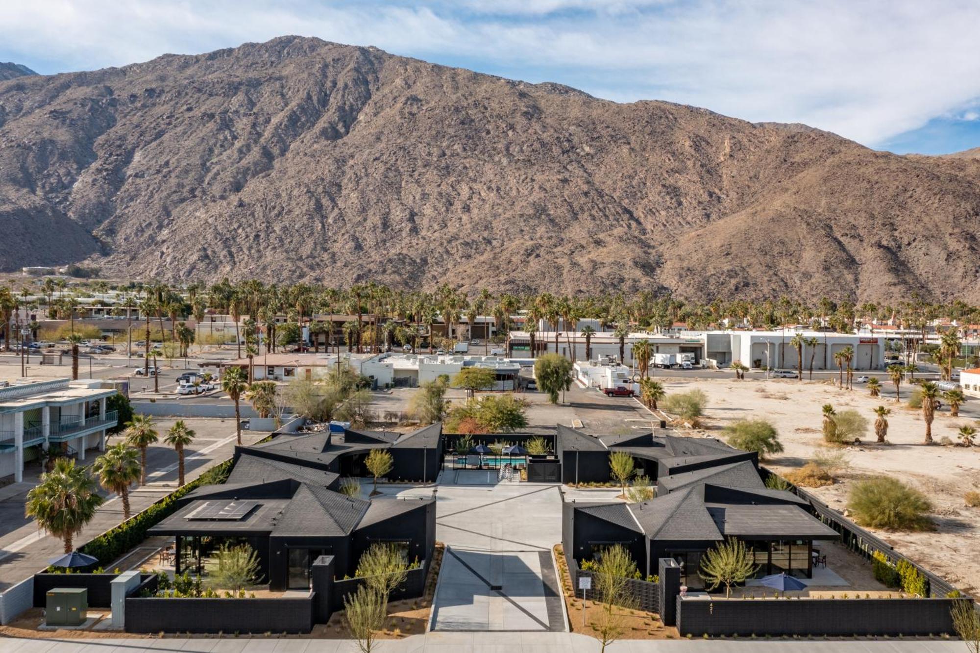 Blackhaus By Avantstay Ada Modern Rooms, Pool & Bbq Palm Springs Ngoại thất bức ảnh