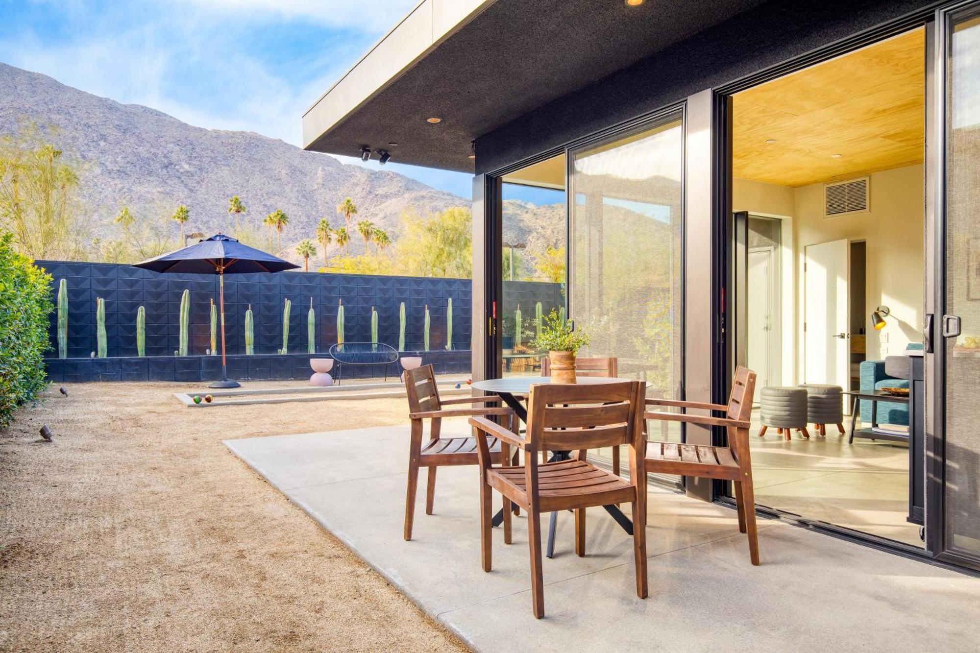 Blackhaus By Avantstay Ada Modern Rooms, Pool & Bbq Palm Springs Ngoại thất bức ảnh