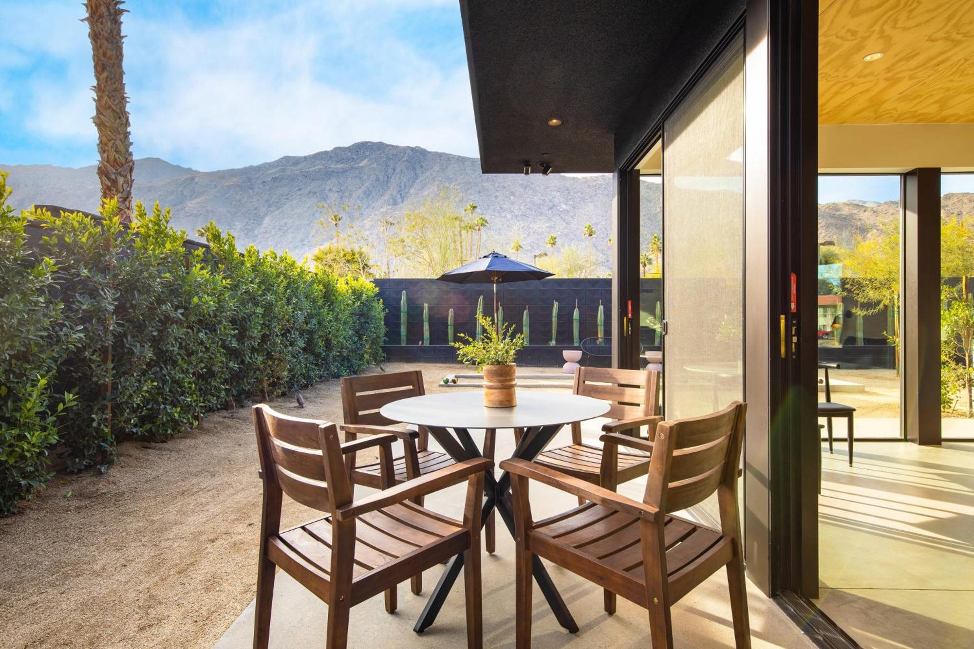 Blackhaus By Avantstay Ada Modern Rooms, Pool & Bbq Palm Springs Ngoại thất bức ảnh