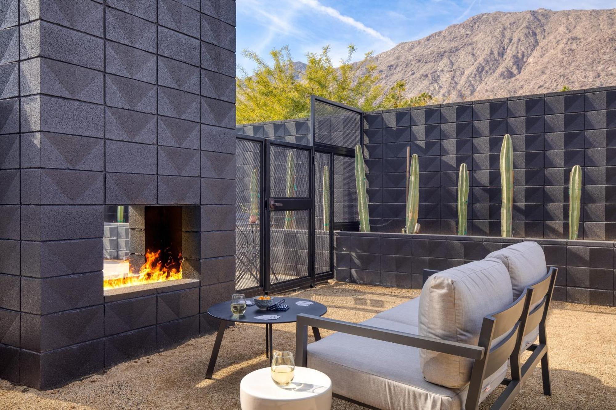 Blackhaus By Avantstay Ada Modern Rooms, Pool & Bbq Palm Springs Ngoại thất bức ảnh